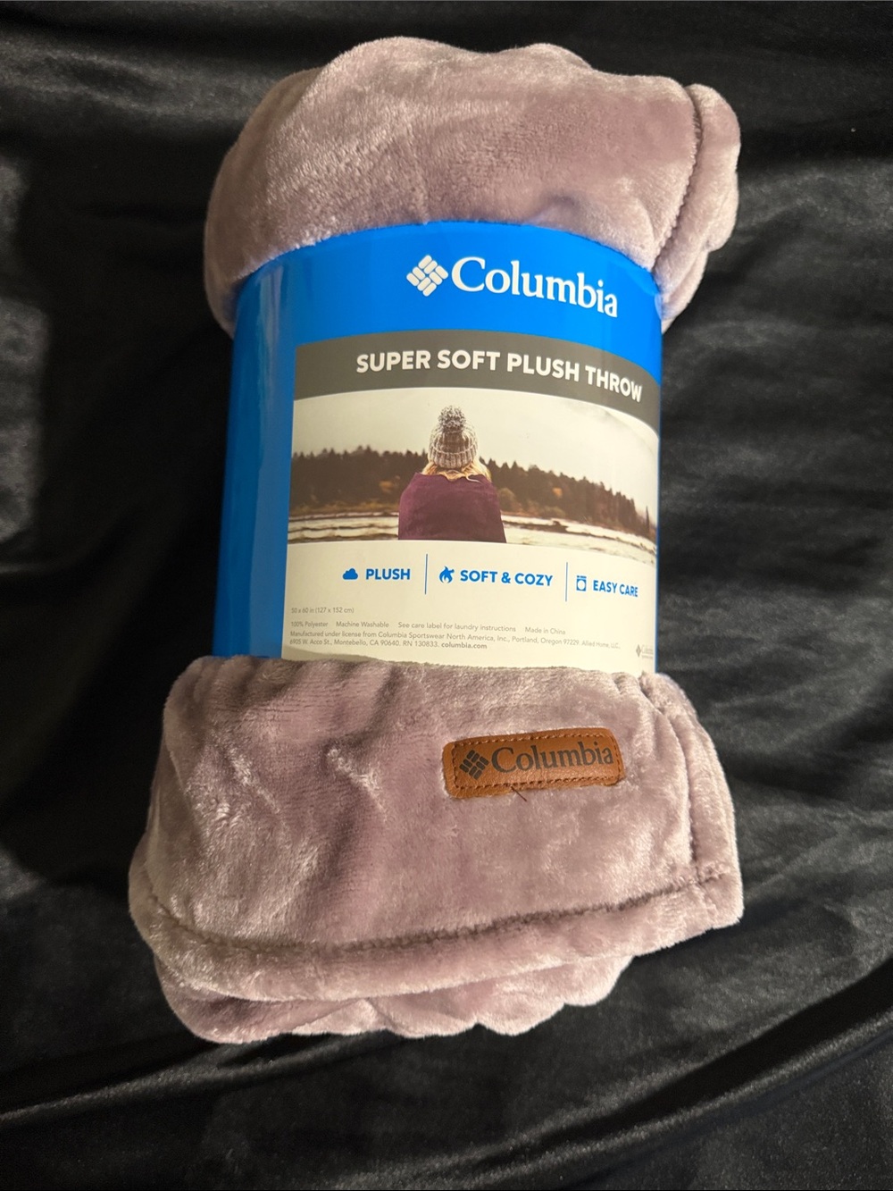 Columbia Super Soft Plush Throw - Purple